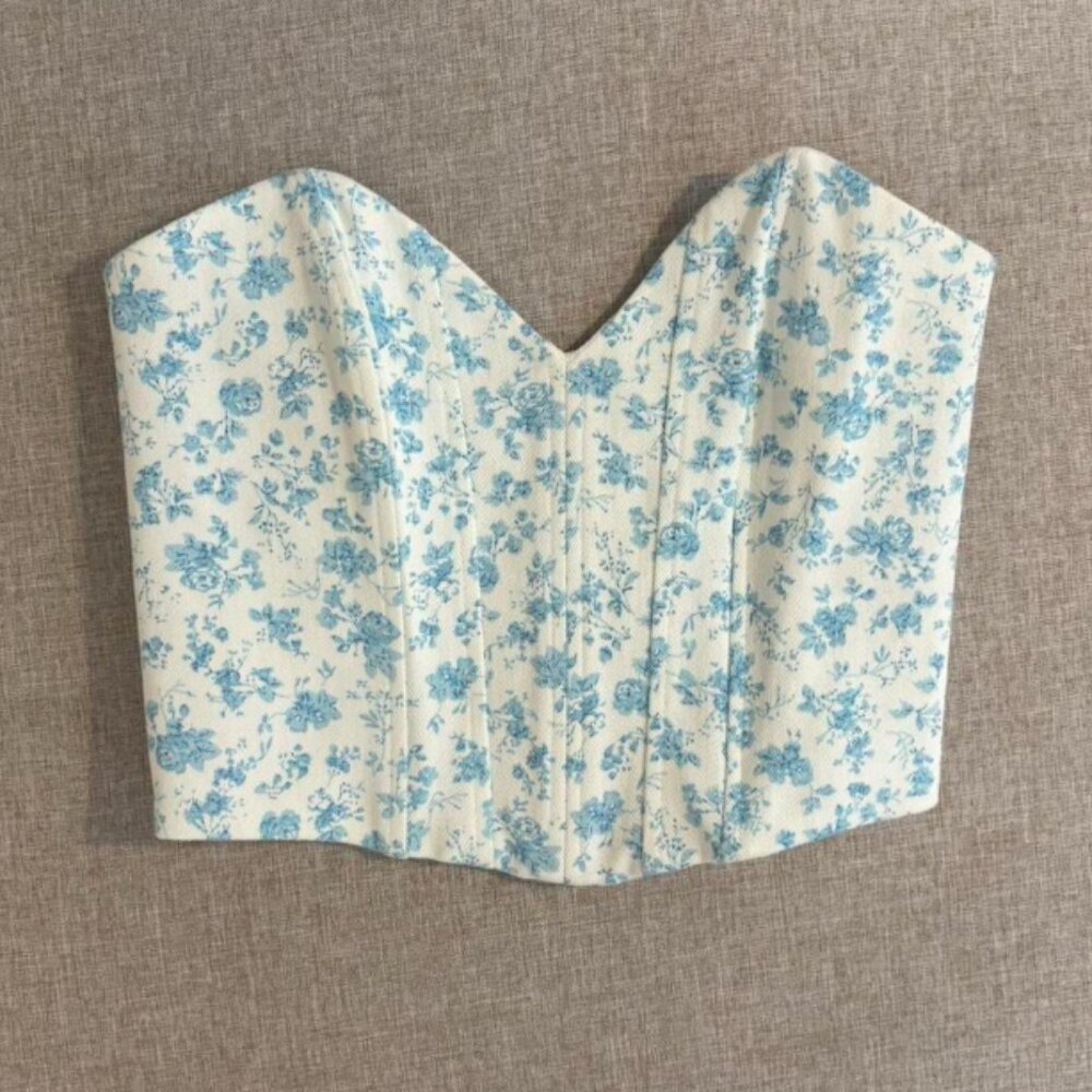 Zara blue and white floral cropped corset buster top